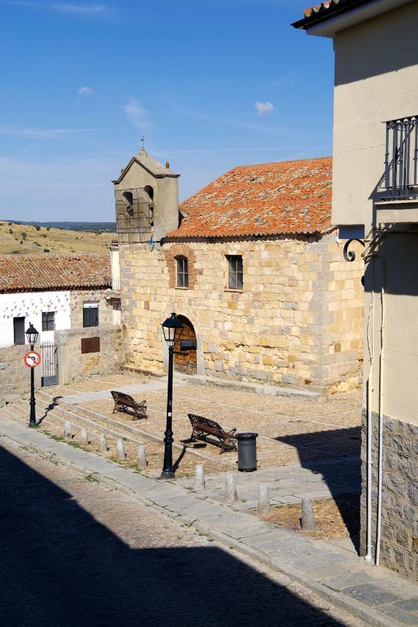 Ávila Vallespin 43 Parking, Wifi מראה חיצוני תמונה