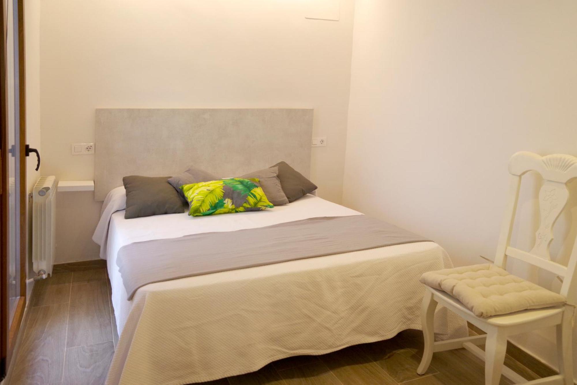 Ávila Vallespin 43 Parking, Wifi מראה חיצוני תמונה